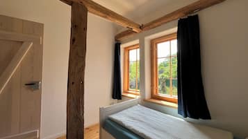 3 Schlafzimmer, Schreibtisch, kostenloses WLAN, Bettwäsche
