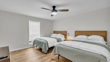 2 bedrooms, iron/ironing board, WiFi, bed sheets