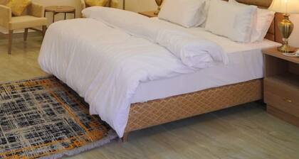 La Serene Hotel and Resort