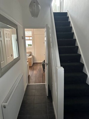 Interior - 2 bedroom house- sleeps 4 (Newport)