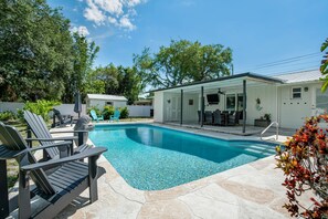 Pool - Luxurious 4-Bedroom Retreat near Siesta Key (Sarasota)