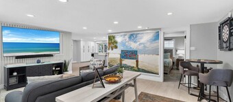 Luxurious 4-Bedroom Retreat near Siesta Key