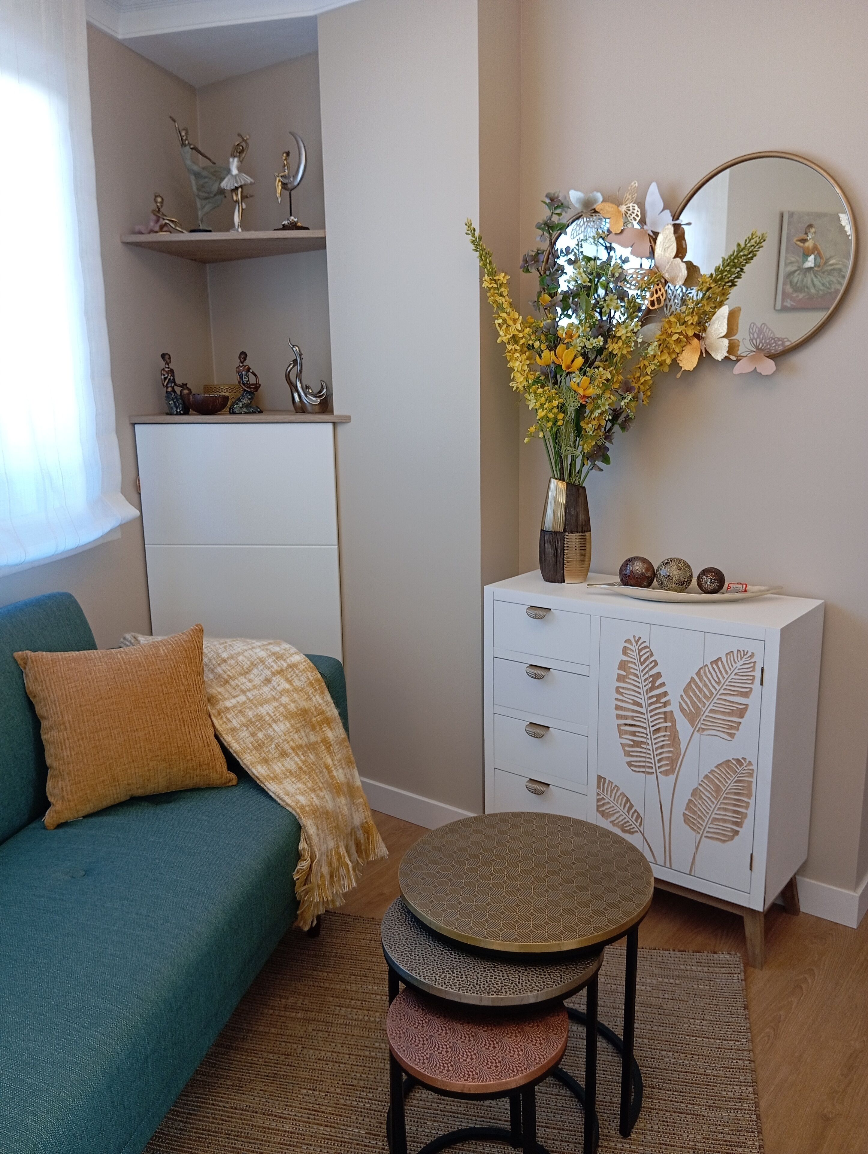 Smart-tv en een open haard