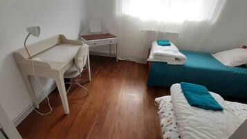 2 bedrooms, WiFi, bed sheets