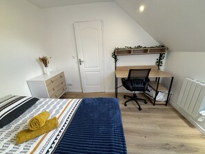 1 bedroom, iron/ironing board, free WiFi, bed sheets