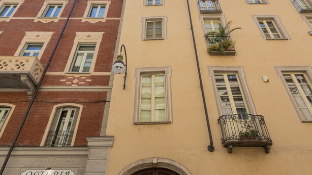 Unclassified image, 1 of 54, button - I Vicini del Re by Wonderful Italy (Turin)