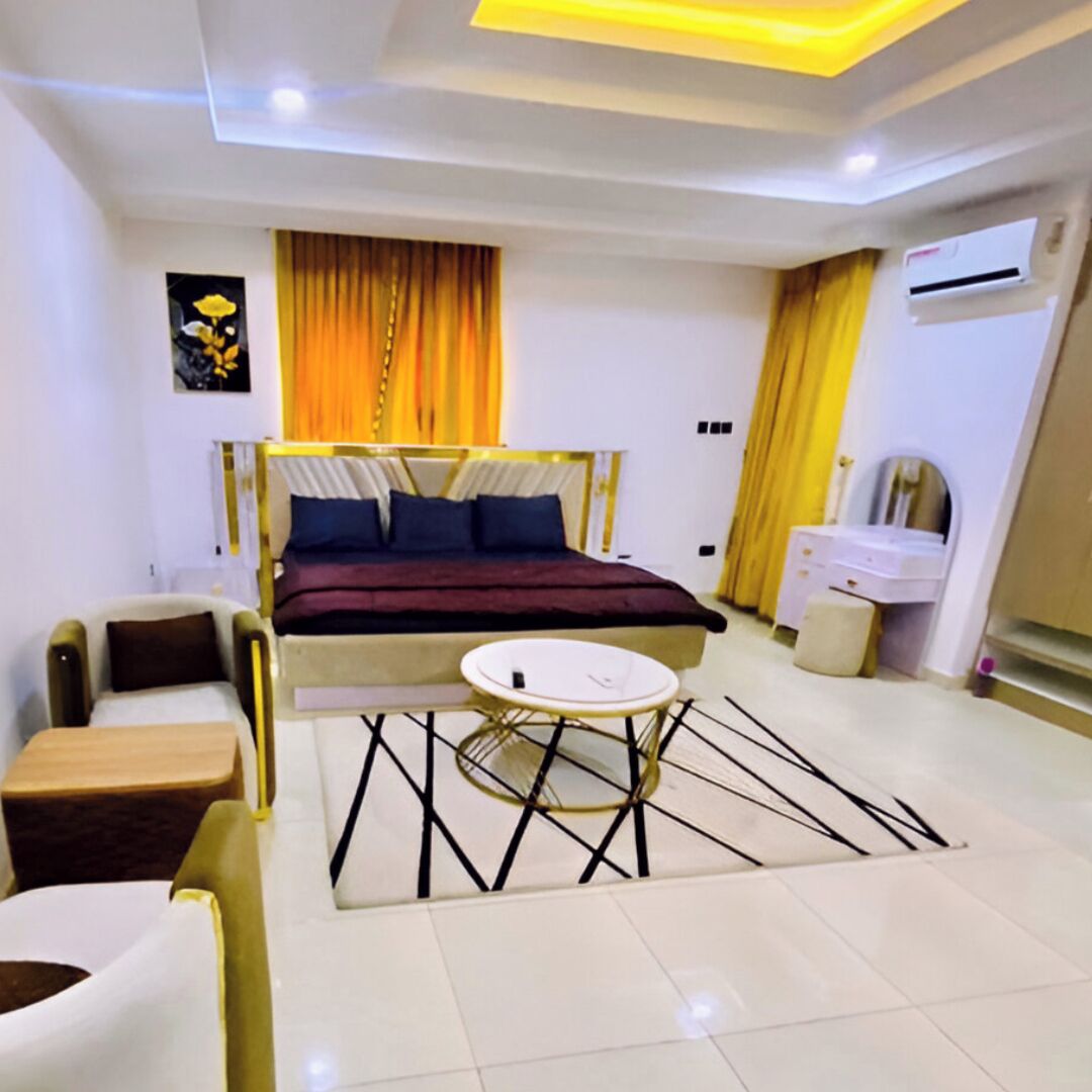 Apartamento, 3 habitaciones, vistas al patio, en la zona del patio | 3 dormitorios, caja fuerte, tabla de planchar con plancha y wifi gratis