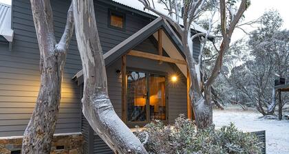 Cosy Cabin 15 min drive from Mount Hotham