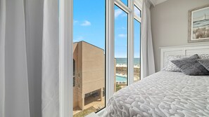 4 chambres, fer et planche à repasser, Wi-Fi gratuit, draps fournis