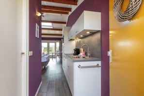 Refrigerador, microondas y lavavajillas 