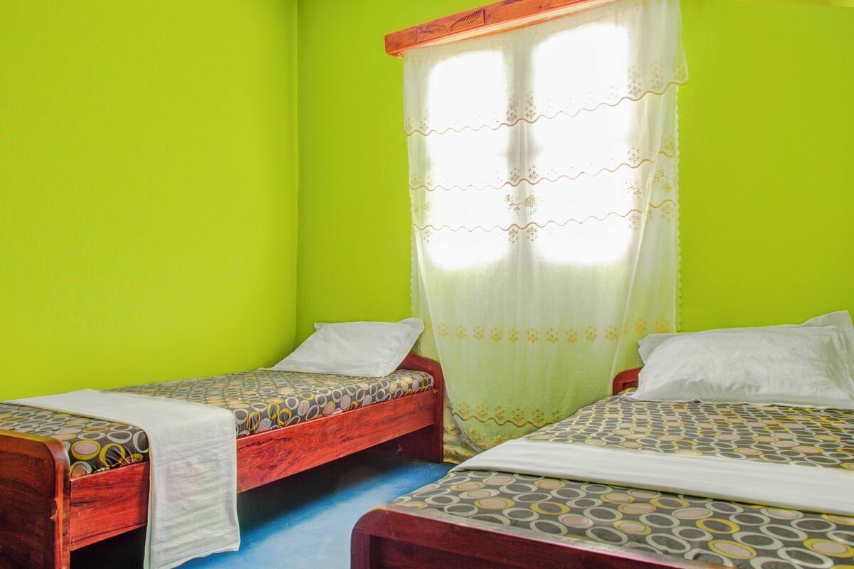 Twin Room | WiFi (free)
