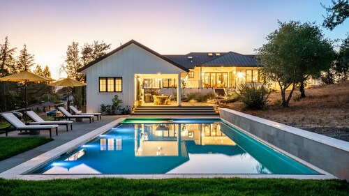 Stella Campagna - Brand NEW 3 BD, Pool, Spa