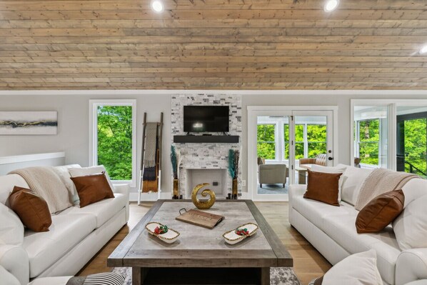 Smart TV, fireplace, video games, ping pong