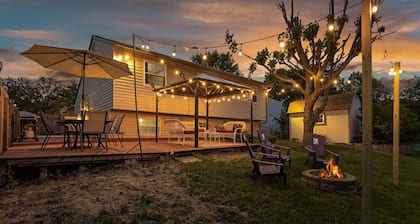 3 miles to Grand Park. Pet-Friendly w/ Game Room!