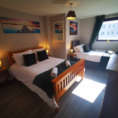 2BR Spacious City Centre Apartment