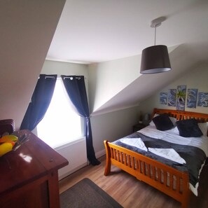 House - 4 Bed Boutique House Lisburn Road (Belfast)