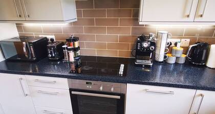 3BR Cosy Modern Stay