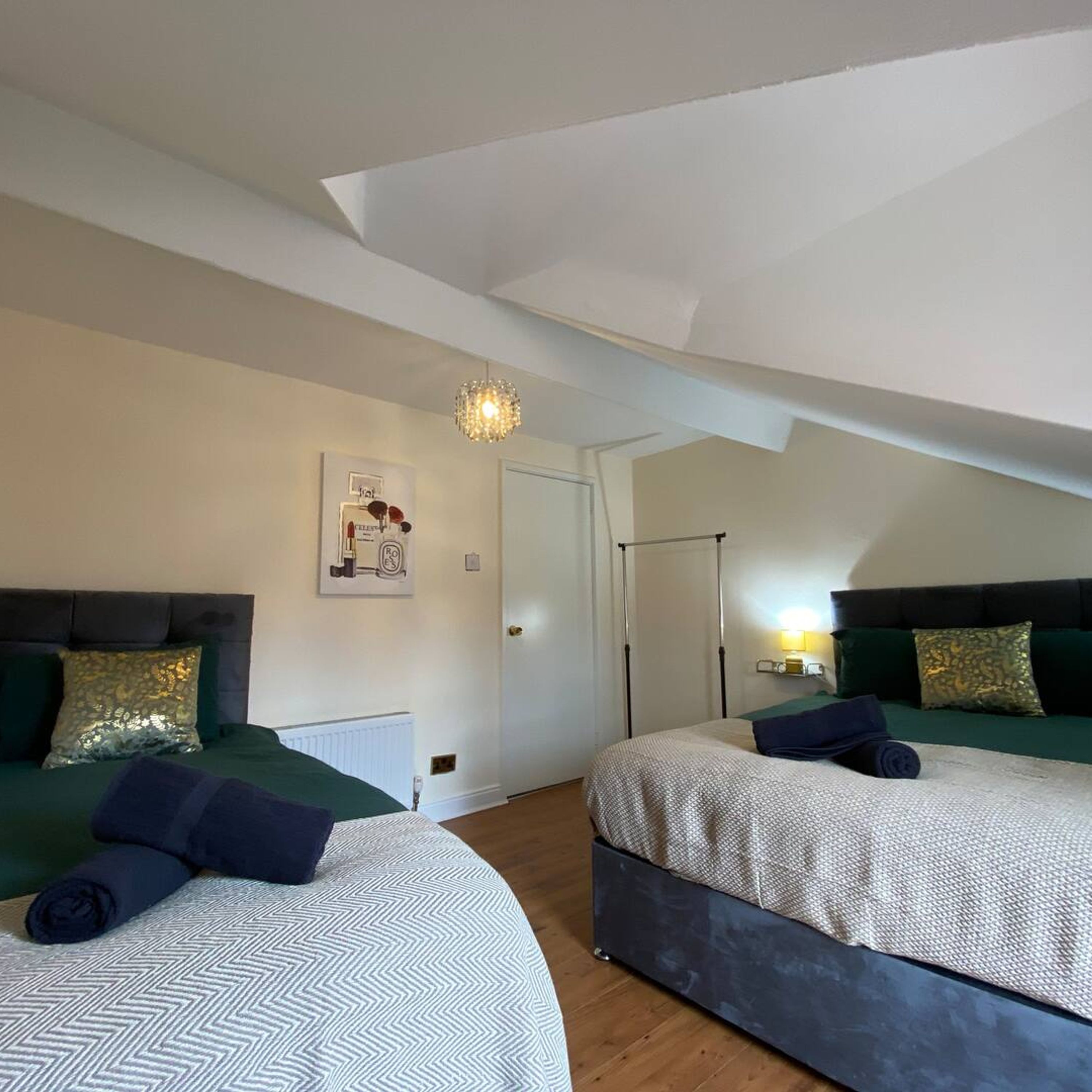 Nhà | 4 phòng ngủ 