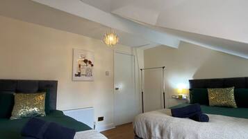 Nhà | 4 phòng ngủ