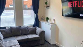 Rumah | 4 kamar tidur