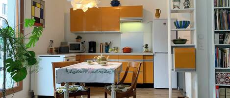 تناول الطعام