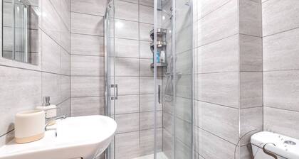 Sienna Studio A - Netflix, Alton Towers, Wifi