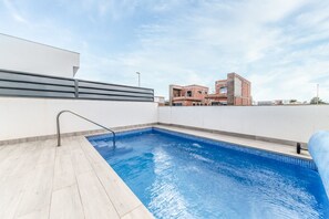 Opvarmet pool