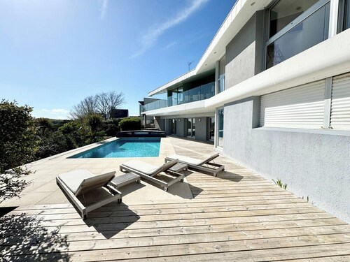 Luxury ! Villa d’architecte piscine - Vue mer 180°