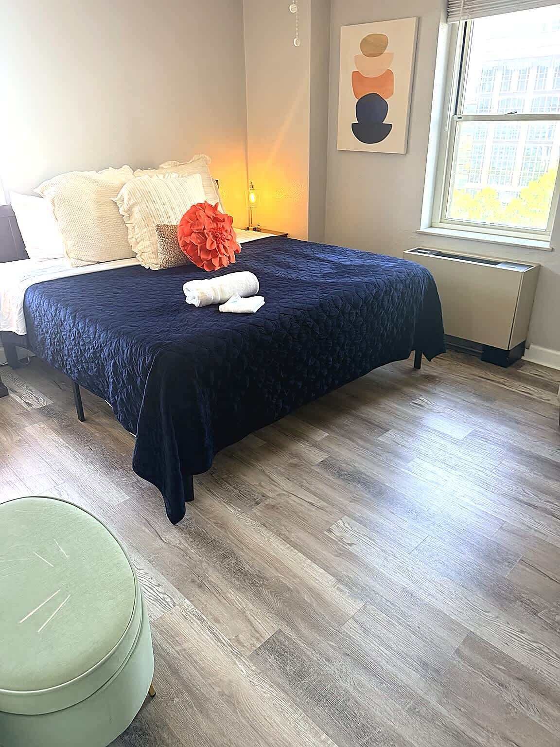 1 bedroom, iron/ironing board, travel crib, WiFi