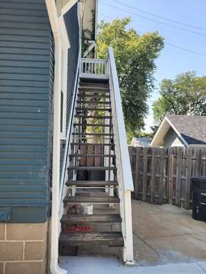 Exterior detail - Historic Loft, Steps from Med Center (Omaha)