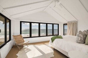 4 bedrooms, iron/ironing board, travel crib, WiFi