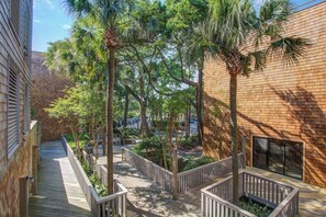 Enceinte de l’hébergement