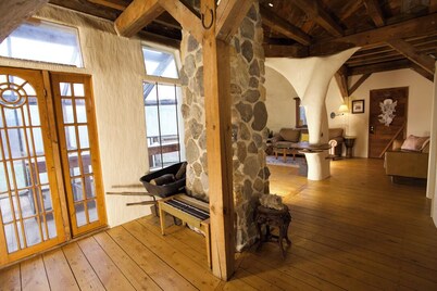 Mountain Sanctuary Dome Rustic Solitude 5BR 