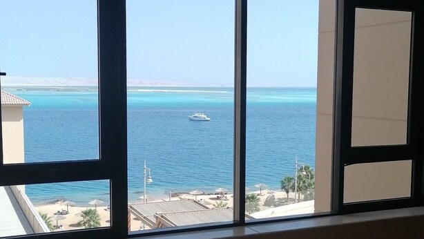 Interior - Stunning Sea View 1-bed Apartment in Hurghada (Hurghada)