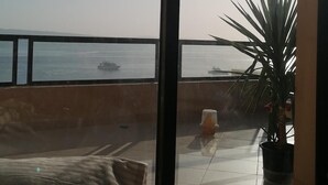 1 bedroom, iron/ironing board, WiFi (free), bed sheets - Stunning Sea View 1-bed Apartment in Hurghada (Hurghada)