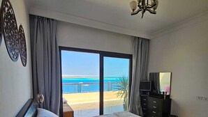 1 bedroom, iron/ironing board, WiFi (free), bed sheets - Stunning Sea View 1-bed Apartment in Hurghada (Hurghada)
