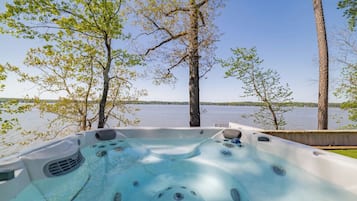 Idromassaggio all'aperto