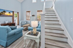 TV, stereo - Overlook Duval St from your Cuban Club balcony (Key West)