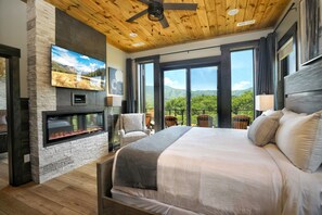 6 habitaciones, tabla de planchar con plancha y cuna de viaje