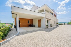 Exterior - Villa Pedena in Sveta Katarina - Haus für 8-10 Personen (Sveta Katarina)