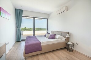 5 bedrooms, iron/ironing board, WiFi, bed sheets - Villa Pedena in Sveta Katarina  - Haus für 8-10 Personen (Sveta Katarina)