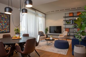 Dining - Villa Adoral - Stylish, luxury villa with heated infinity pool (Labin)