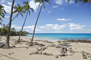Condo, 2 Bedrooms | Beach - Big Island White Sands Village 333 2 Bedroom Condo (Kailua-Kona)