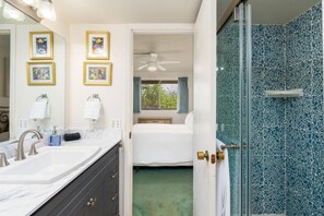 Appartamento, 2 camere da letto | Bagno | Asciugamani, shampoo