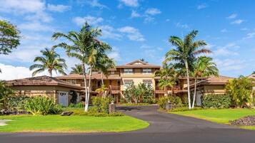 Condo, 3 Bedrooms | Exterior