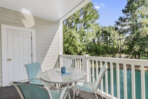 Condo, 2 quartos | Opções para refeição ao ar livre