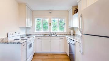 Nhà (2 Bedrooms) | Nội thất