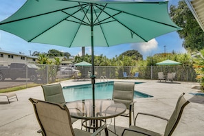 Apartment (2 Bedrooms) | Interior - Walk to Downtown Hilo: Condo w/ Pool Access! (Hilo)