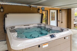 House (4 Bedrooms) | Interior - Family-friendly Milton Home on 14 Acres w/ Hot Tub (Milton)