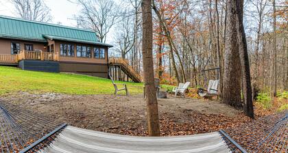 Family-friendly Milton Home on 14 Acres w/ Hot Tub